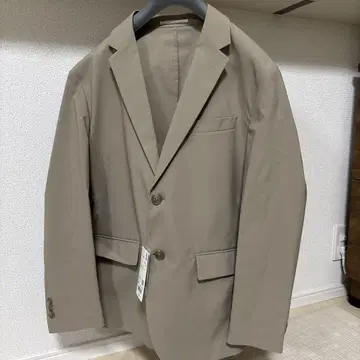 UNIQLO 베이지 테일러드 자켓 M