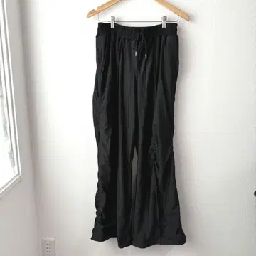 melt the lady 와이드 레그 팬츠 FREE SIZE