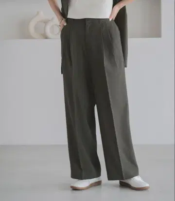 로리즈팜 홉색 와이드 팬츠