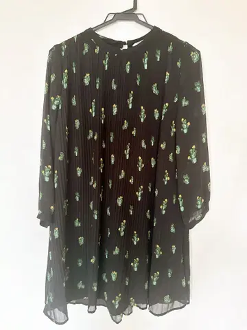ZARA 플리츠 쉬폰 시어 패턴 원피스