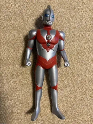 울트라맨 파워드 28cm 사운드 레트로