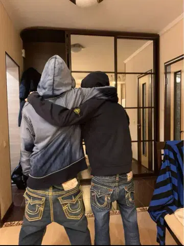 레어 TRUE RELIGION BILLY SUPRE T