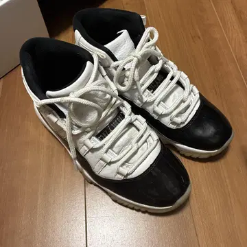 aj11 레트로 라떼