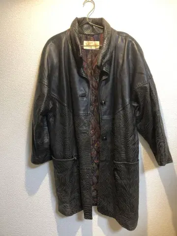 lovie's Mayumi 블랙 가죽 롱 코트 빈티지