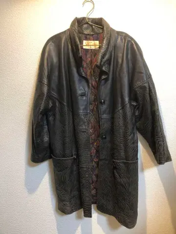 lovie's Mayumi 블랙 가죽 롱 코트 빈티지