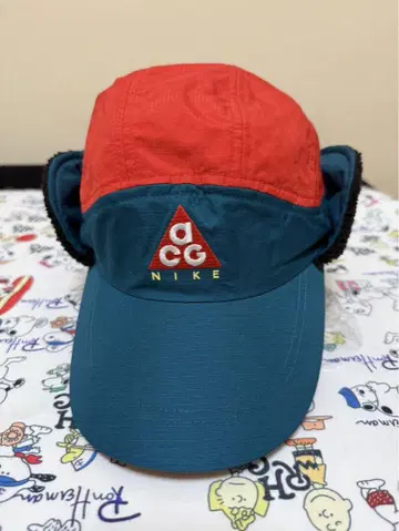 NIKE ACG 캡 귀도리 포함 빨간색/파랑