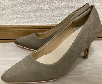 새상품급 루리아 엠플러스 그레이지 펌프스 힐 22.5cm