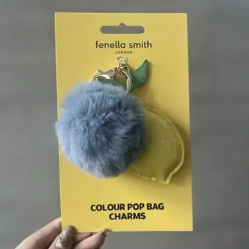 fenella smith 파란색 폼폼과 레몬 백참