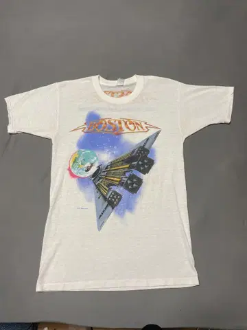 BOSTON 1986년제 티셔츠 우주선 디자인