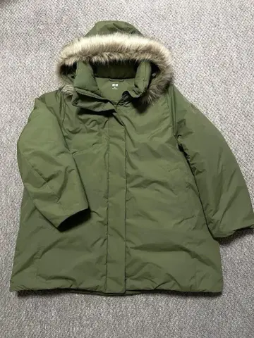 UNIQLO 유니클로 하이브리드 다운 코트 3XL 사이즈 카키