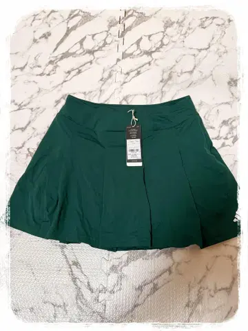 P1 새상품 adidas ULT365 트위스트 니트 와이드 플리츠 스커트