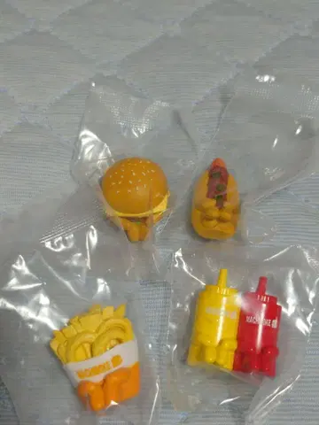 기다림 햄버거 샵의 경우 그 2 4개