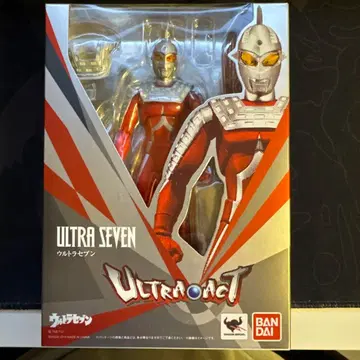 ULTRA SEVEN 피규어 울트라 액트
