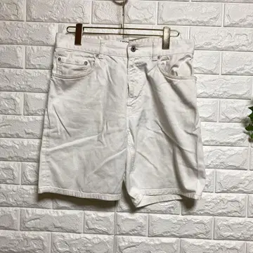 [라코스테] (L) 남성용 숏팬츠 지퍼 플라이 4 포켓 벨트 루프