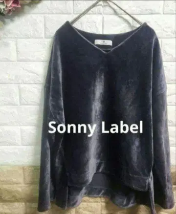 Sonny Label 벨벳 V넥 상의 그레이