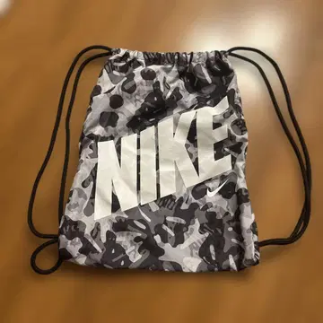 NIKE 냅색 카모플라주 그레이
