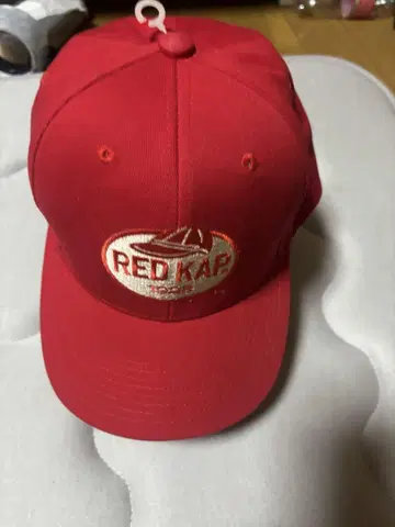 RED KAP 자수 로고 캡 레드