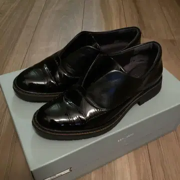 [ 새상품급 ] 락포트 끈 없는 레이스업 슈즈 22cm