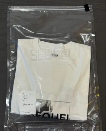 새상품 정가 14300엔 시크웰 SEQUEL T셔츠 SIZE XL