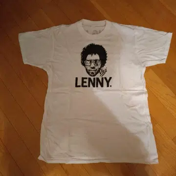 Lenny Kravitz 티셔츠