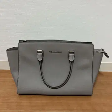 마이클코어스 WHITNEY 미디엄 탑 핸들 새첼