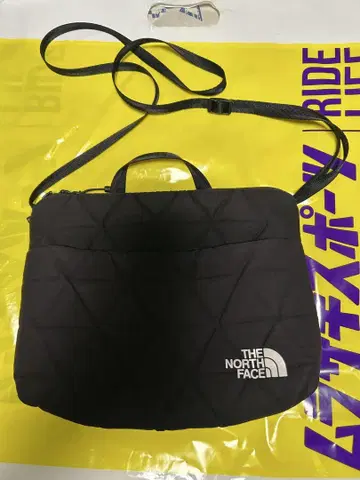 THE NORTH FACE 퀼팅 숄더백