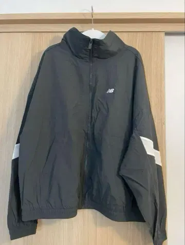 뉴발란스 나일론 점퍼 마운틴 후드티