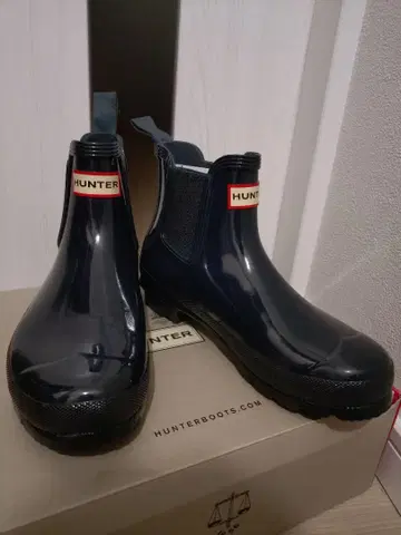 컨디션 최상 HUNTER 네이비 숏 레인부츠 UK 5 24cm 장화