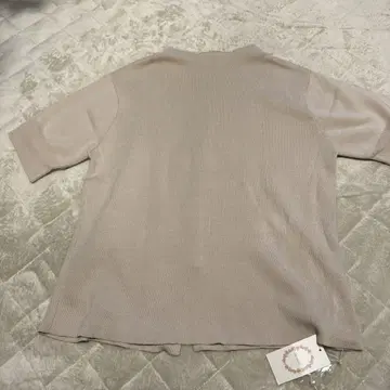 테치치 백 펄 풀오버 미사용 새상품!