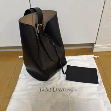 [ 얼룩 있음 ] J&M DAVIDSON 블랙 가죽 백