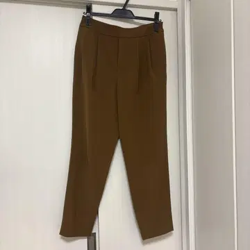 portcros 테이퍼드 팬츠 브라운