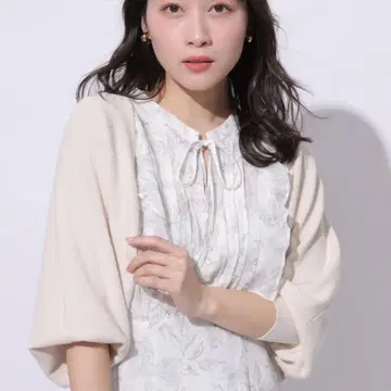 [ 택 포함 새상품 ] 아푸와이저 리셰 리본 볼레로 가디건