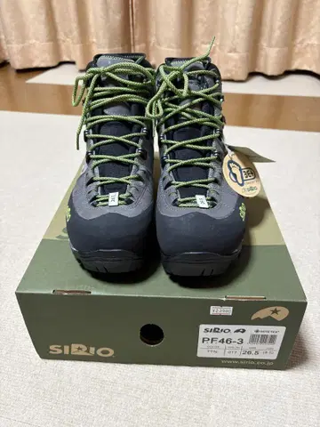 [ 미사용 새상품 ] SIRIO 등산화 P.F.46-3 26.5cm