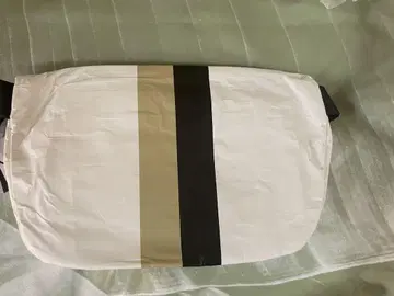 [ 새상품 ] 알로하 컬렉션 숄더백 MINI HIP PACK