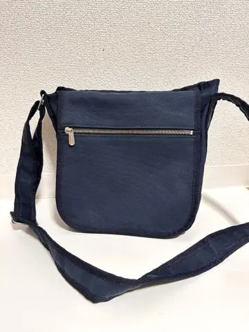 마리메꼬 숄더백 네이비 올카라우크알바니 구형 모델 가방