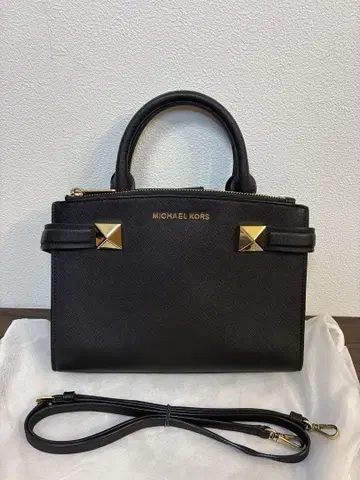 MICHAEL KORS 블랙 핸드백