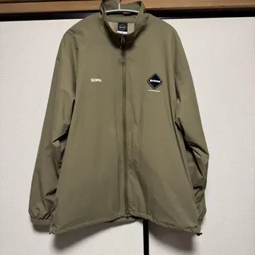 F.C.R.B. 벤틸레이션 트레이닝 자켓