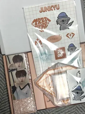 treasure 준규 벌스데이 박스