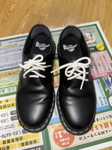 UK7 (26cm) 닥터마틴 1461 WS 화이트 스티치