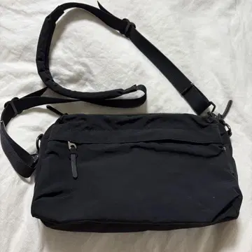 STANDARD SUPPLY 위켄드 숄더 스탠다드 서플라이