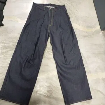 미사용품 sublations 2TUCK WIDE DENIM PANTS