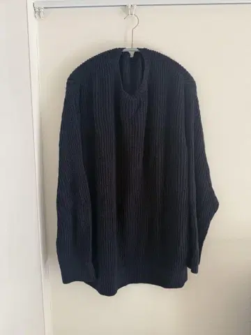 A.H SWEATER 002