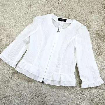 [새상품급] 엠즈 그레이시 노카라 얇은 소재 프릴 더블 지퍼 자켓