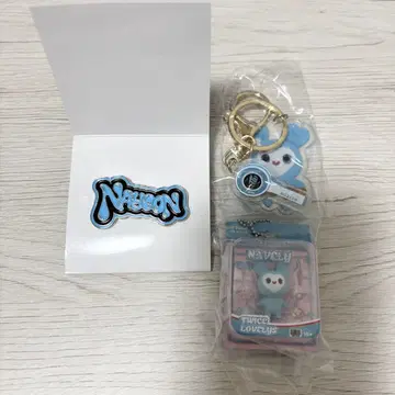 TWICE 랜덤 핀 배지 가챠가챠 아크릴 키링 나연