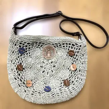 와치필드 다얀 바스켓 숄더백