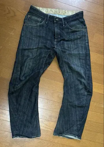 EDWIN 503 입체 재단 데님 32