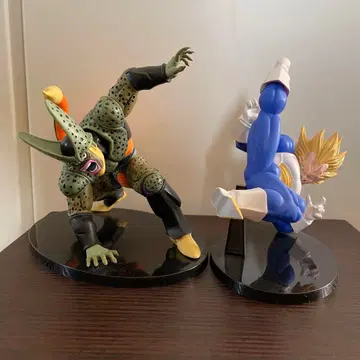 드래곤볼 조형천하제일무도회5 베지터 셀 피규어