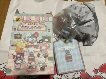 탑토이 롤러스케이팅 레스토랑 산리오 시나몬 피규어