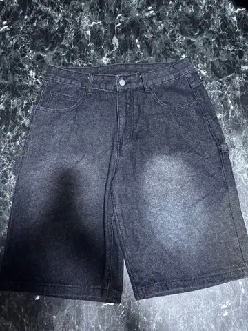 다크 그레이 데님 숏팬츠