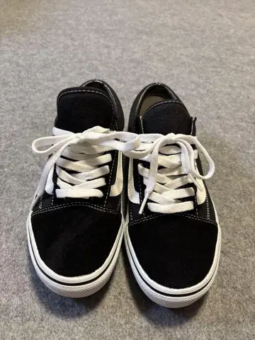 VANS 반스 올드스쿨 블랙/화이트 스니커즈 24cm